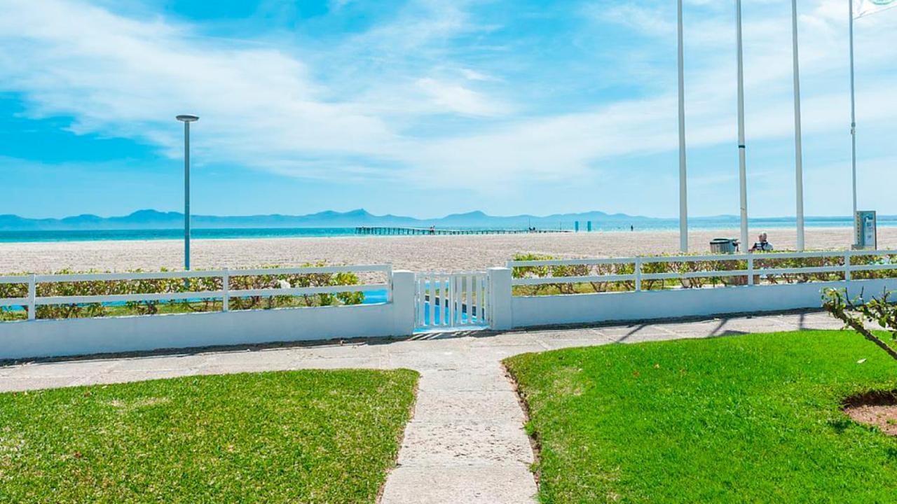 Apartment Oiza Canopus Sea Views At The Beach Alcúdia Buitenkant foto