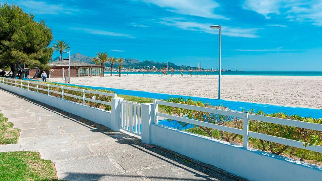 Apartment Oiza Canopus Sea Views At The Beach Alcúdia Buitenkant foto